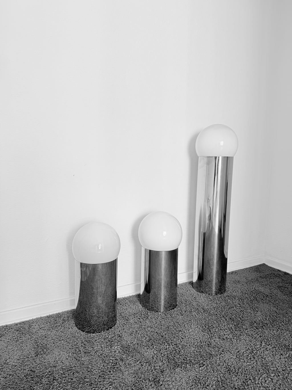 IRIS TABLE LAMP CUPULA ESFERA
