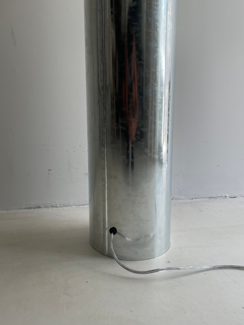 IRIS FLOOR LAMP