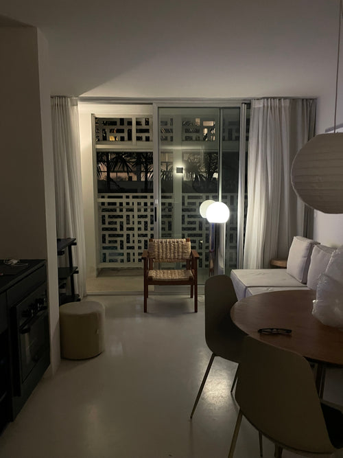 IRIS FLOOR LAMP